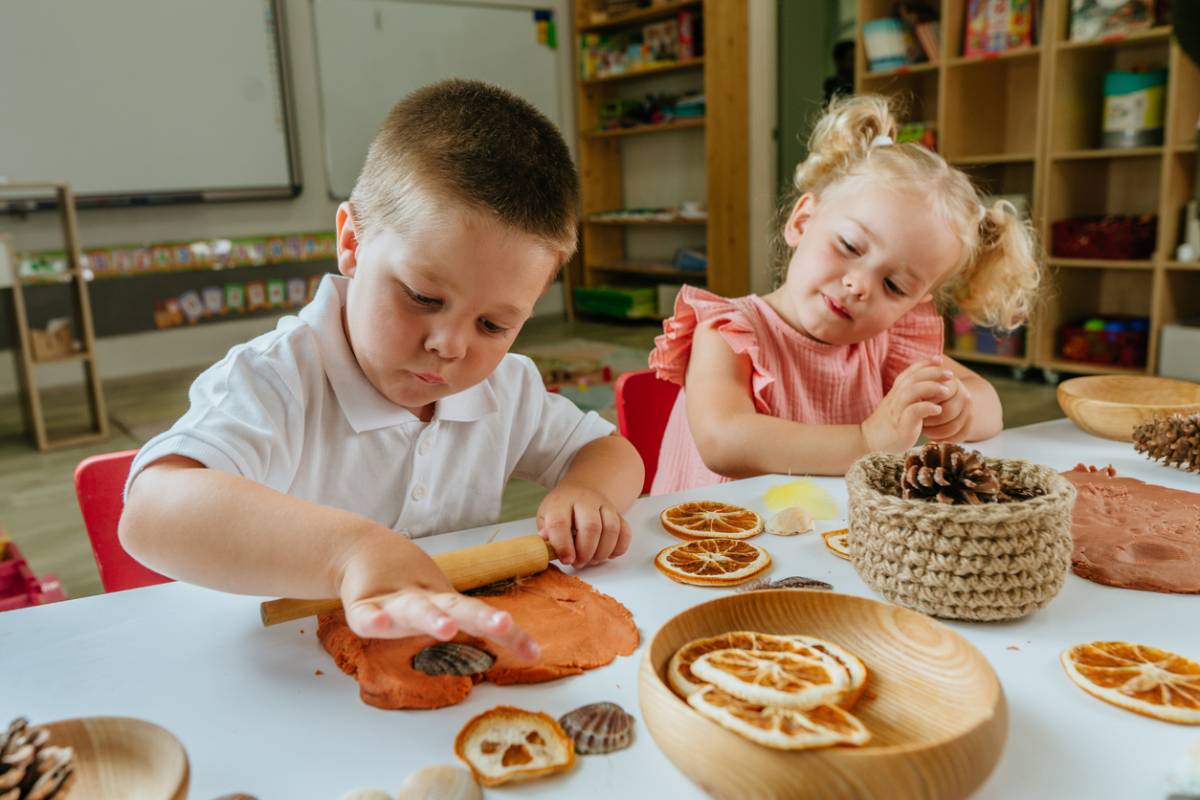 Featured image for How to Choose Montessori Tools